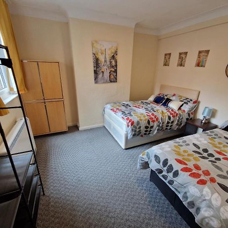 Finchley Holidays Whetstone Ngoại thất bức ảnh