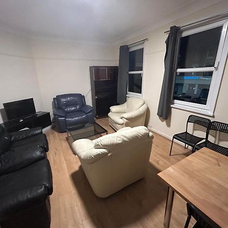 Finchley Holidays Whetstone Ngoại thất bức ảnh