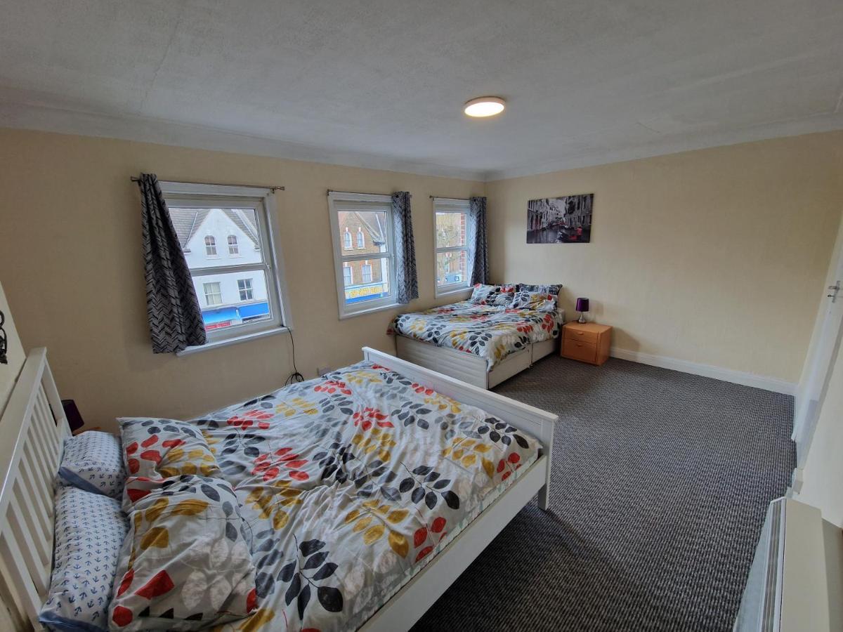 Finchley Holidays Whetstone Ngoại thất bức ảnh