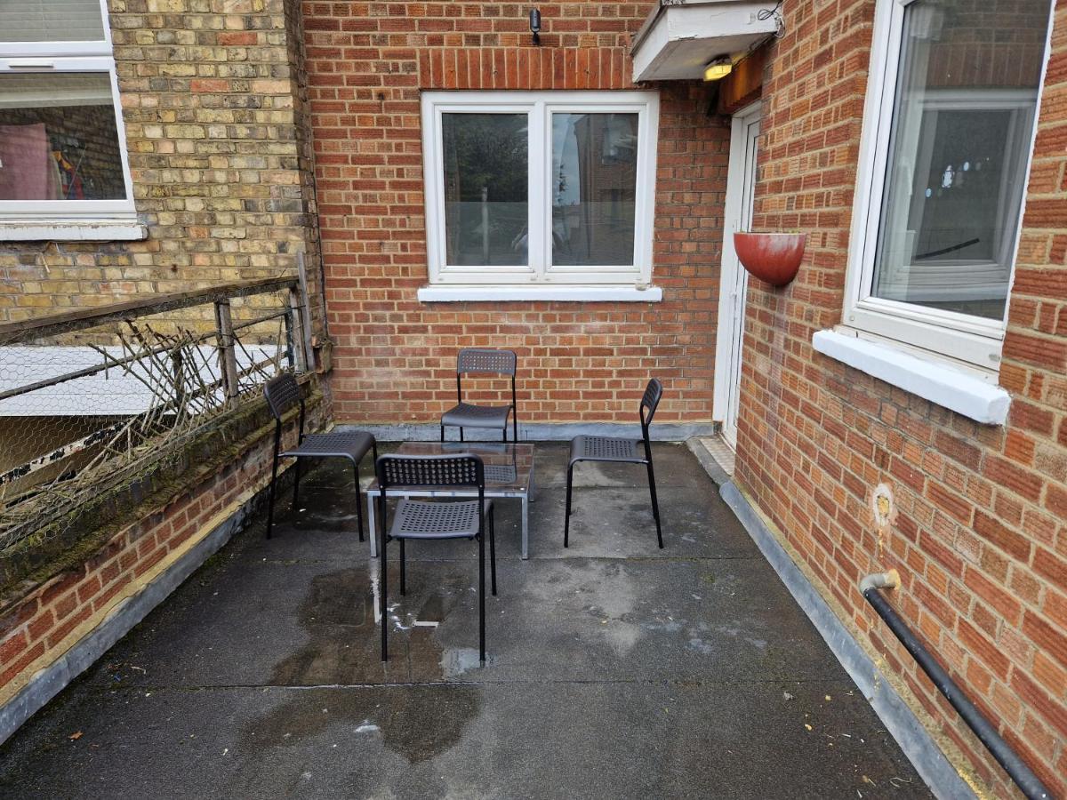 Finchley Holidays Whetstone Ngoại thất bức ảnh