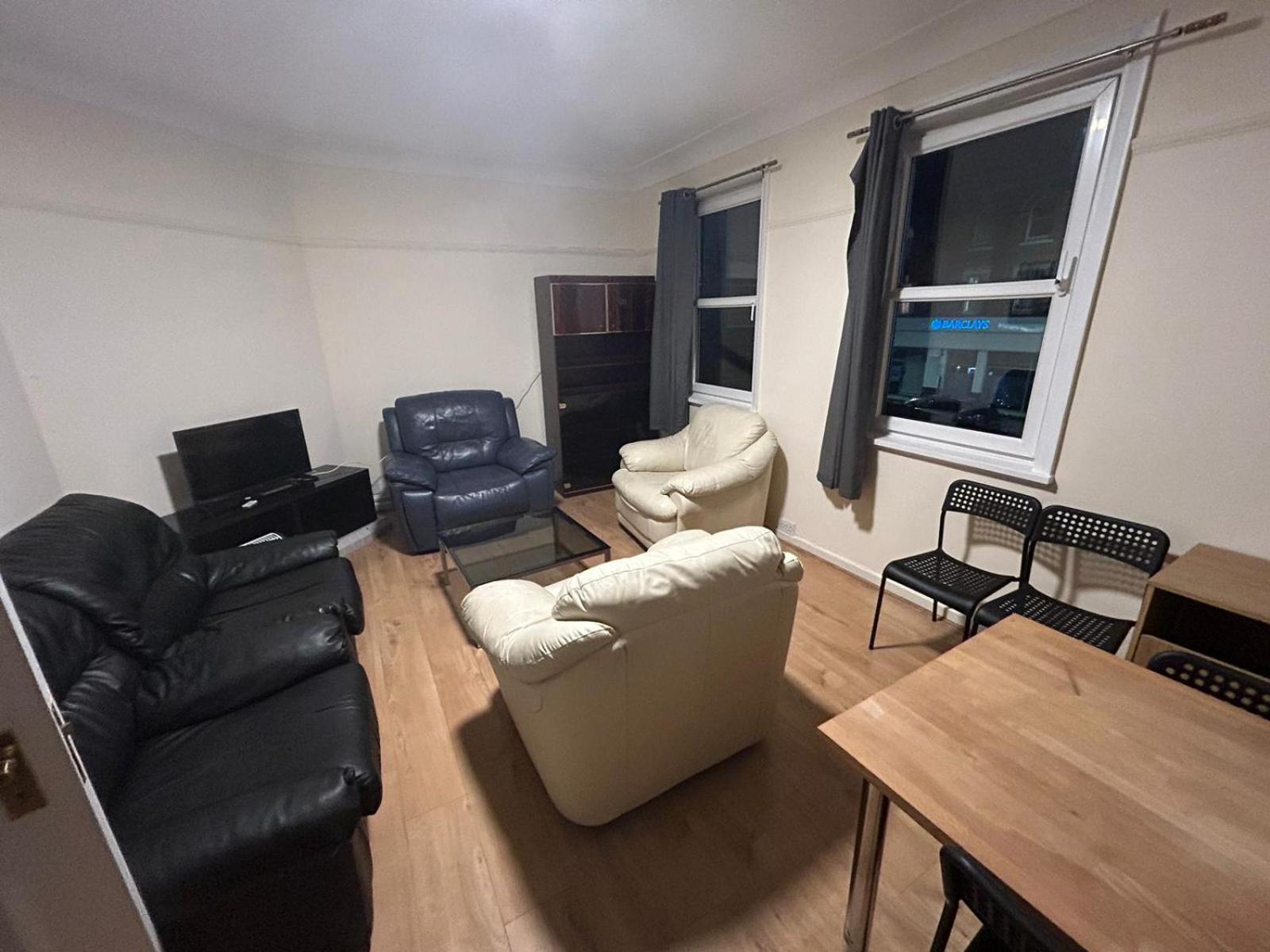 Finchley Holidays Whetstone Ngoại thất bức ảnh