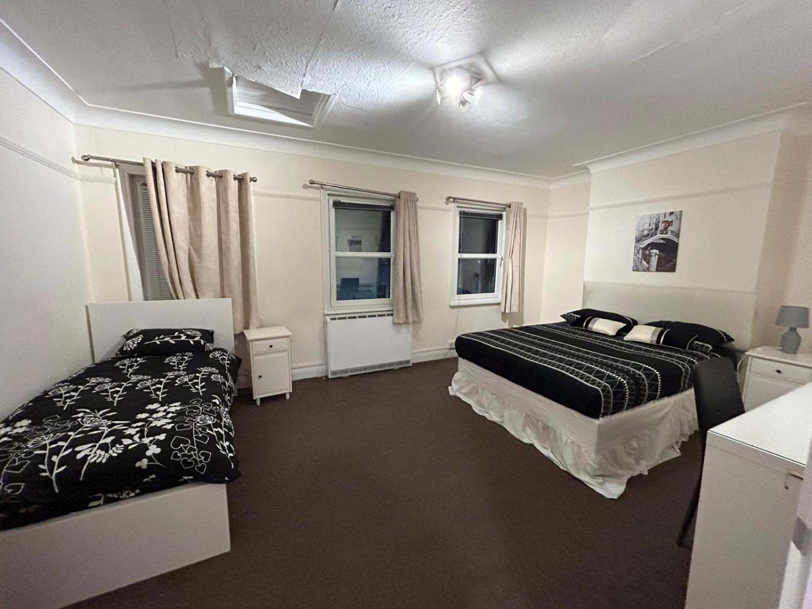 Finchley Holidays Whetstone Ngoại thất bức ảnh